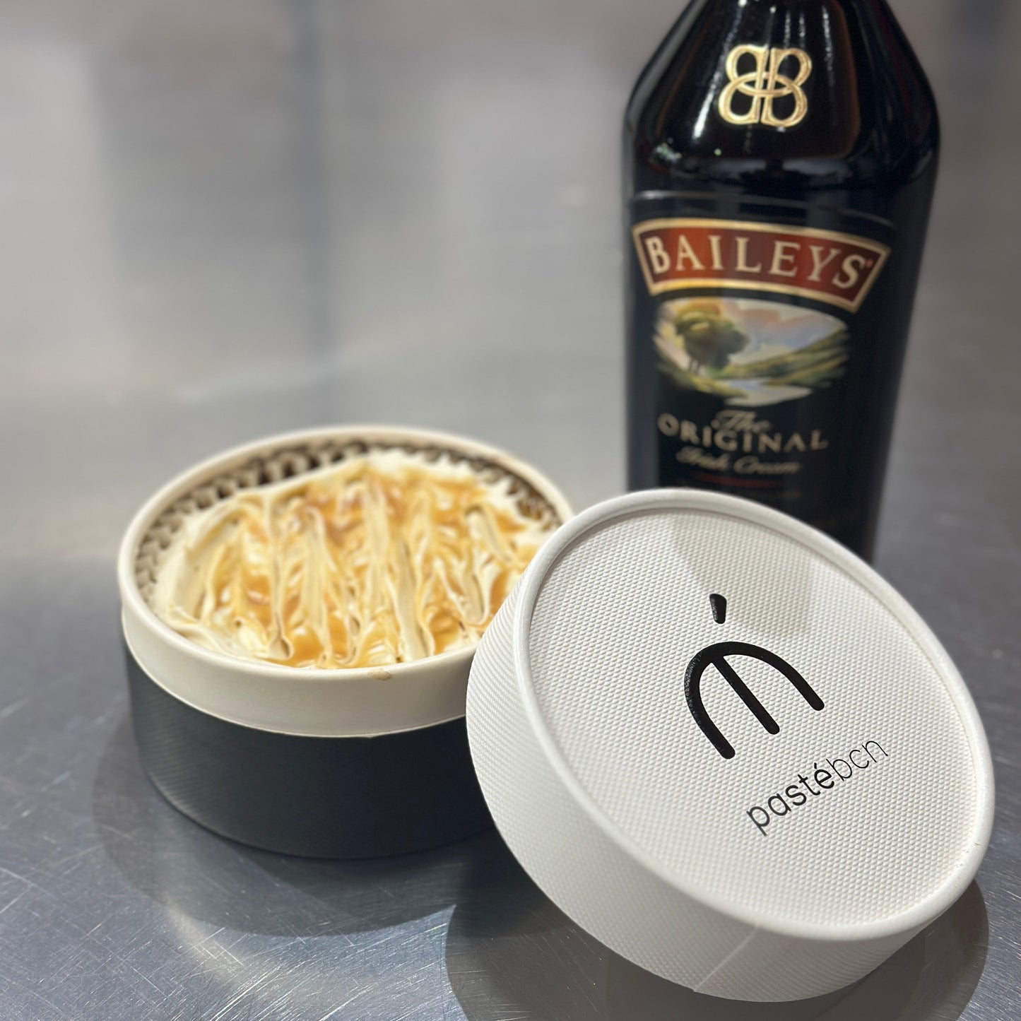 Cremosa de Baileys, Chocolate Blanco y Caramelo Salado